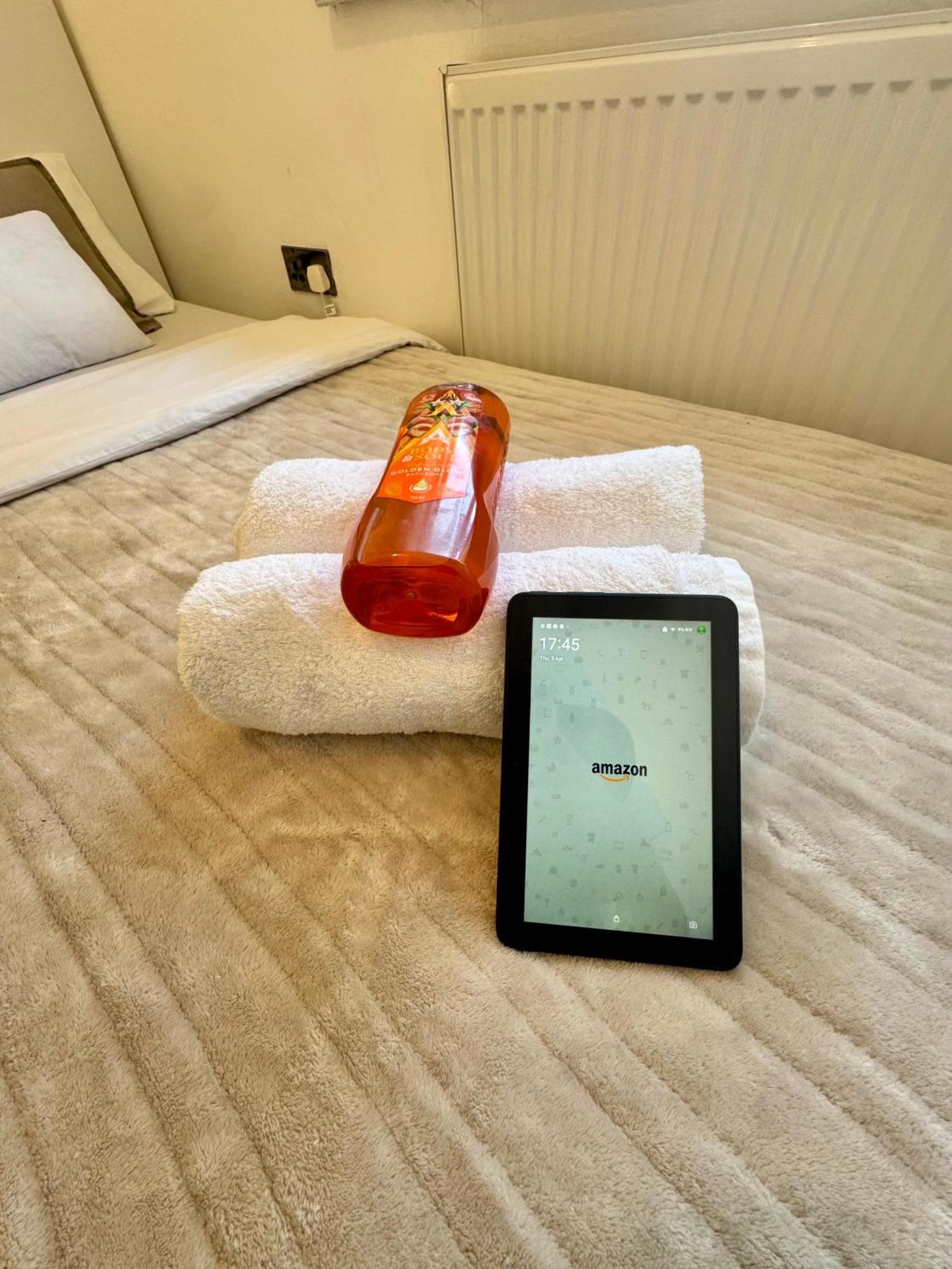 Contractor Haven- 3Bdr Crew House, Free Parking, Fast Wifi & Private Garden Apartment Nottingham Ngoại thất bức ảnh